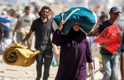 ދެ އަހަރަށް ފަހު ޣައްޒާއިން ބޮމުގެ އަޑު ކެނޑިއްޖެ، އާންމުން އެނބުރި ވަޒަނަށް