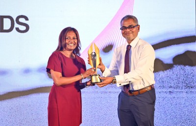 މޯލްޑިވްސް ޓޫރިޒަމް އެވޯޑް: ޓޫރިސްޓު 8 ފެސިލިޓީއަކަށް 10 އެވޯޑް