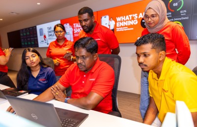 ކަސްޓަމަރުންގެ ދުވަހު އުރީދޫގެ މެނޭޖްމަންޓުން ކަސްޓަމަރުންގެ ގާތަށް