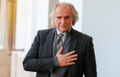 ދެ ޓީމުގެ ތަޖުރިބާއިން ސެގަޓް؛ ގަލޮޅު ދަނޑުގައި ރާއްޖެއާ ކުޅެން ތަޖިކިސްތާނަށް ފަސޭހަ ނުވާނެ