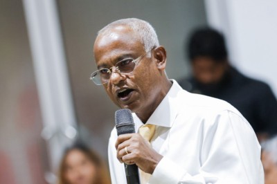 މި ސަރުކާރުގެ މަޝްރޫއުތައް ހިންގަނީ ކުރީ ސަރުކާރުން ހޯދި ފައިސާއިން: ޞާލިޙް