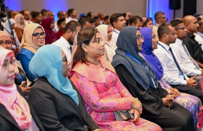 ޓީޗަރުންގެ މަޝްވަރާ ހިމަނައި، 210 ޕްރިންސިޕަލުންނާ އެކު މި އަހަރުގެ ކޮންފަރެންސް ފަށައިފި