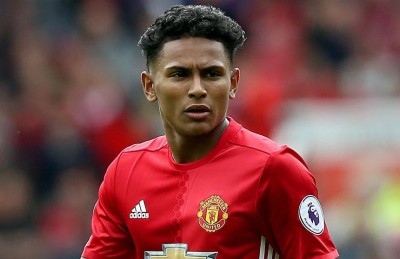 އިންސާނީ އެޖެންޓް ދޫކޮށްލައި ޔުނައިޓެޑްގެ ކުރީގެ ކުޅުންތެރިޔާ ހޯދީ "އޭއައި އެޖެންޓެއް"