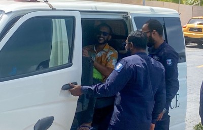 އެމްޑީޕީގެ މުޒާހަރާއިން ހައްޔަރުކުރި އެންމެން ޝަރުތުތަކާއެކު ދޫކޮށްލައިފި