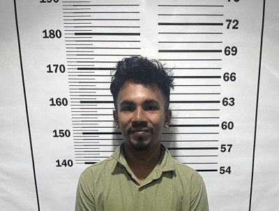 މާލެ މަގުމައްޗަށް ކުނި އެޅި ބިދޭސީއަކު ޑީޕޯޓް ކުރަނީ