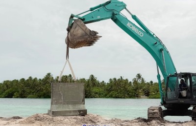 ހިތަދު އާއި ކުނަހަންދޫ އަދި މެންދޫ ގުޅާލާ ކޯޒްވޭގެ މަސައްކަތް ފަށައިފި