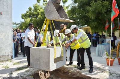 ހޯރަފުށީ މަގުތައް ތަރައްގީކުރުމުގެ މަޝްރޫއުގެ ދެވަނަ ފިޔަވަހީގެ މަސައްކަތް ފަށައިފި