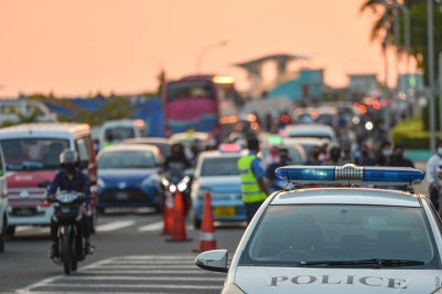 މަސްތުވާތަކެތި ބުލެޓްތަކެއް ދިރުވާލި މީހެއްގެ ހާލު ދެރަވެ، އައިސީޔުގައި ފަރުވާދެނީ