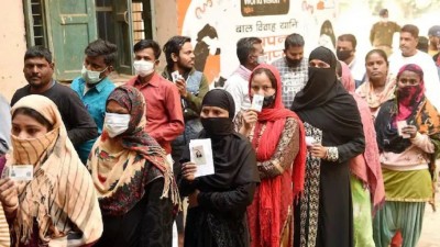 އިންޑިއާގެ އާންމު އިންތިޚާބުގެ ދެވަނަ މަރުހަލާގެ ވޯޓުލުން ކުރިއަށް