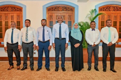 ސަރުކާރުގެ ތާއީދާ އެކު އިންތިޚާބުވި ހަ މެންބަރުން އަލުން ޕީއެންސީއަށް