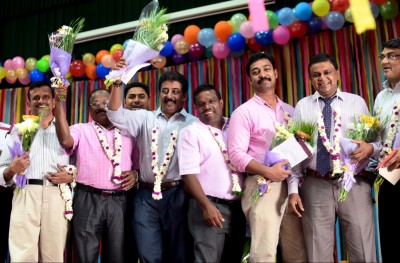 އެސްބީއައި އިން ޑޮލަރު ފޮނުވޭ ލިމިޓް ދަށްކުރުމުން ޓީޗަރުންގެ ކަންބޮޑުވުން އެޑިއުކޭޝަން މިިނިސްޓްރީއަށް