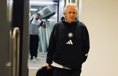 ރޮނާލްޑޯގެ އައް ނަސްރު އިންޑިއާ އަށް ދަތުރުކުރީ ރާއްޖޭގެ ބިއޯންޑުގައި