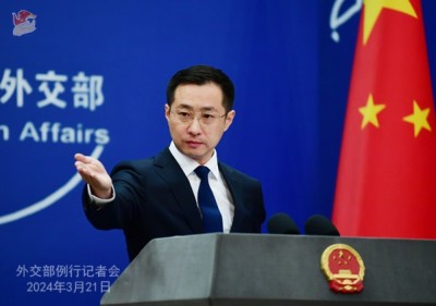 އެމެރިކާއިން ތެޅިފޮޅެނީ ޗައިނާގެ ކުރިއެރުން ހުއްޓުވޭތޯ: ޗައިނާ