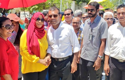 ނަޝީދުގެ ނަޒަރުގައި ހައްލަކީ ބިދޭސީން އިތުރުކޮށް އައްޑޫގައި ދިރިއުޅޭ އާބާދީ 50،000 އަށް މަތި ކުރުން!