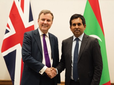 ރާއްޖޭގެ މާލީ ދާއިރާ ތަރައްގީކުރަން އިނގިރޭސިވިލާތުގެ ތަޖުރިބާ ހޯދާނަން: ސައީދު