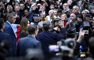 އީޔޫގެ ކުރީގެ ލީޑަރަކު ފުރަތަމަ ފަހަރަށް ޖަލަށް