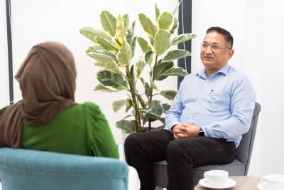 އެޑްވަޓޯރިއަލް: ކެޓެރެކްޓް ސާޖަރީ ހަދަން ޖެހިއްޖެކަން ދެނެގަންނާނީ ކިހިނެއް؟