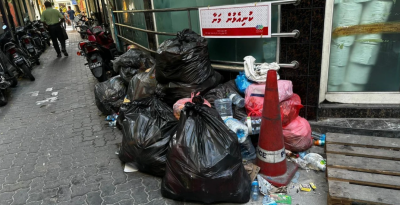 މަގުމަތީ ކުނި ބަހައްޓައިގެން 180 އަށްވުރެ ގިނަ މީހުން ޖޫރިމަނާކޮށްފި، ގިނައީ ބިދޭސީން