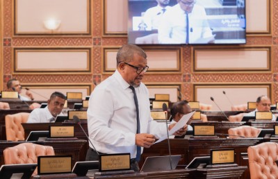 ދިވެހިންނާ ކާވެނިކޮށްގެން އުޅޭ ބިދޭސީންނަށް އާސަންދަ ދިނުމާ ބެހޭ ގަރާރު ބަލައިގެންފި