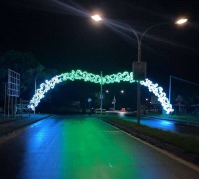 އީދަށް ލ. އަތޮޅުގައި ހަރުކުރި ލައިޓުތައް އަދިވެސް ނުނަގާ ދިއްލަނީ!