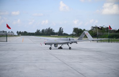 ވަރުގަދަ އަސްކަރީ ބާރެއްގެ ގޮތުގައި ރާއްޖެ އޮންނަންޖެހޭ: ރައީސް