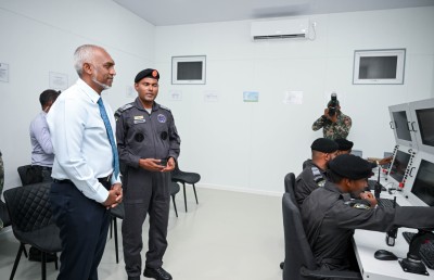 ވަރުގަދަ އަސްކަރީ ބާރެއްގެ ގޮތުގައި ރާއްޖެ އޮންނަންޖެހޭ: ރައީސް