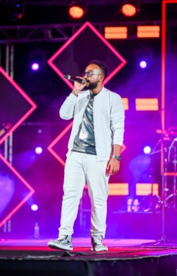 ބީއެމްއެލްއިން އައްޑޫގައި ކާނިވަލެއް ބާއްވައިފި