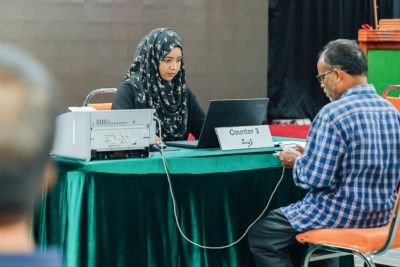 މަދު މީހަކު މެނުވީ ފިތުރު ޒަކާތް ދައްކާ ނަމަވެސް، ގިނަ މީހުން މުދަލު ޒަކާތް ނުދައްކާ: ޚުތުބާ