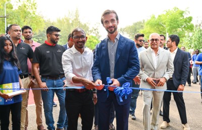 ޓޮނީނޯ ލެމްބޯގިނީ އިލެކްޓްރިކް ގޮލްފް ކާޓް ރާއްޖެއަަށް