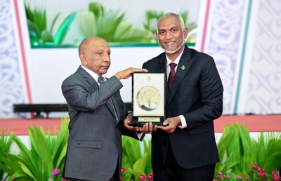 ސިއްހީ ދާއިރާއިން ޝަރަފުވެރިކަމުގެ އިނާމު މޫސާ އަންވަރަށް