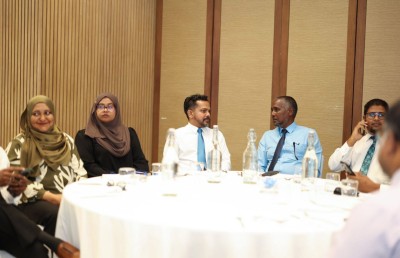 206 މަޝްރޫއެއްގައި ސޮއިކުރުން: ފައިސާގެ މައްސަލައެއް ނުޖެހޭނެ، 21 ދުވަސް ތެރޭގައި ފަށަން ޖެހޭ