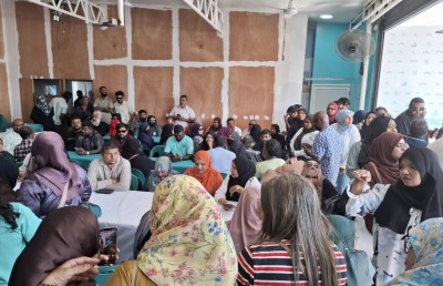 ދިވެހިން ތިބީ ކޮން ލީޑަރެއްގެ ފަހަތުގައި ކަން ހުކުރު ދުވަހުގެ ރޭ ވަރަށް ބޮޑަށް ސާފުވާނެ: އަބްދުއްރަހީމް