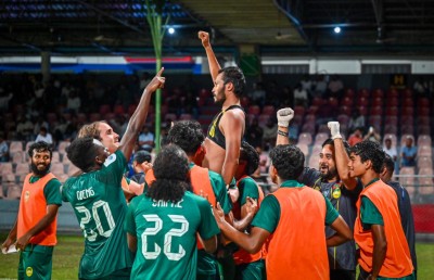 ކީޕަރު ކައިރިން ނައްޓާފައި ހަމްޕު މާޒިޔާ މޮޅުކޮށްދީފި