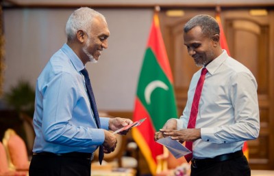 ރާއްޖެ-ފަލަސްތީން މެޗުގެ ސުވެނިއާ ޓިކެޓް ރައީސް ބައްލަވައިގެންފި