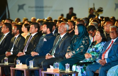 ހަނިމާދޫ އެއާޕޯޓުގެ ތަރައްގީއަކީ ރަނުގެ ފުރުސަތެއް، ވިޔަފާރިތައް އުތުރަށް ފުޅާކުރަން ޖެހޭ: ރައީސް