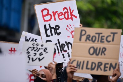 ކުއްޖަކަށް ޖިންސީ ގޯނާކުރުމުގެ މައްސަލައެއްގައި ބަންދުކުރި މީހަކު ދޫކޮށްލި އަމުރު ހައިކޯޓުން ބާތިލުކޮށްފި