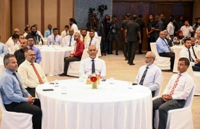 206 މަޝްރޫއެއްގައި ސޮއިކުރުން: ފައިސާގެ މައްސަލައެއް ނުޖެހޭނެ، 21 ދުވަސް ތެރޭގައި ފަށަން ޖެހޭ