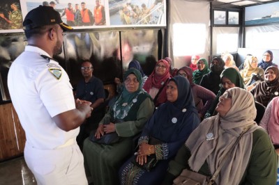 އިސްރަށްވެހިންތަކެއް ކޯސްޓްގާޑް ހުރަވީ ޝިފަށް ޒިޔާރަތްކޮށްފި