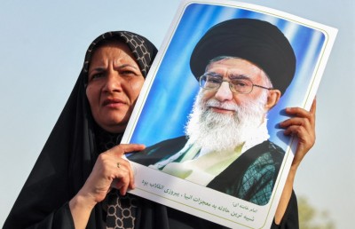 ޚާމަނާއީ އަވަހާރަކޮށްލަން ނޫޅުމަށް އީރާނުން އިންޒާރު ދީފި