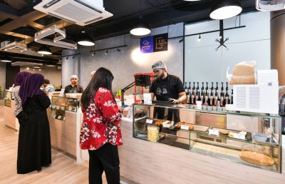 އުފާވެރި ރައްޔިތަކު އުފެދުމަށް ކުދި އަދި މެދުފަންތީގެ ވިޔަފާރިތަކުގެ މިސްރާބު ރަނގަޅު ކުރަންޖެހޭ