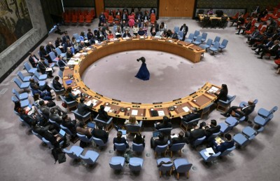 ޓްރަމްޕްގެ ޣައްޒާގެ ޕްލޭން ސަލާމަތީ މަޖިލީހުން ފާސްވުމުން އިޒްރޭލު އުފަލުން، ހަމާސް ދެކޮޅަށް