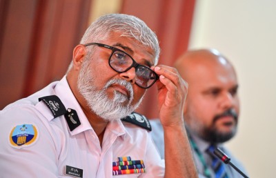 ކޮންޓެއިނާ ސްކޭން ކުރަން ފެށުމުން ރަނގަޅު ވިޔަފާރިވެރިން ސާފުވާނެ: ކަސްޓަމްސް