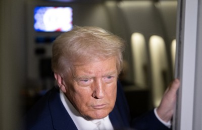 ވީޑިއޯގެ މައްސަލައިގައި ފަސް ބިލިއަން ޑޮލަރާ ހަމަޔަށް ބަދަލު ހޯދަން ބީބީސީއަށް ދައުވާކުރާނަން: ޓްރަމްޕް