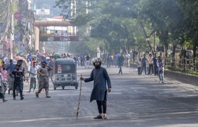 ހަސީނާ ހަވާލުކުރަން ބަންގްލާދޭޝް އިން އިންޑިއާއަށް ގޮވާލައިފި
