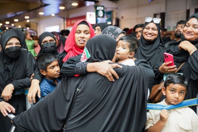 ޙައްޖުވެރިން އަންނާތީ ބާރުބޮޑުވާނެ، ކުރިއާލައި އެއާޕޯޓަށް ދާން އެދެފި