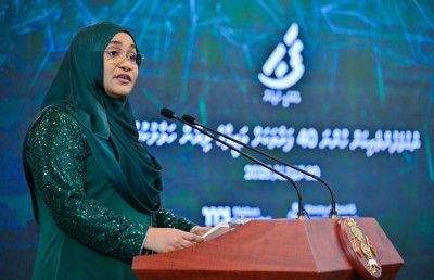 ނުކުޅެދުންތެރިކަން ހުންނަ ފަރާތްތަކަށް ވަޒީފާ ދިނުމަކީ ހަމަހަމަކަން ދައްކުވައިދޭ ކަމެއް: ފަސްޓް ލޭޑީ