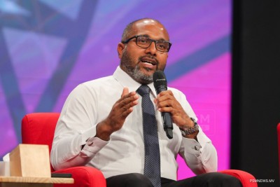 ބިދޭސީން މަސައްކަތްކުރަންދާ ރަށްރަށުން ވަކި ޕާމިޓެއް ނަގަން ޖެހޭ ގޮތް ހަދަނީ