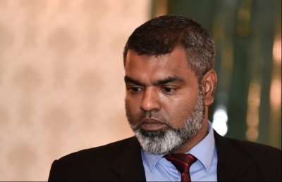 ހައި ކޯޓުގެ ފަނޑިޔާރު ނިޔާޒު 23 އަހަރަށް ފަހު ރިޓަޔާކުރައްވަނީ