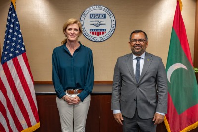 އިގުތިސާދު ކުރިއެރުވުމަށް އެމެރިކާއާއި ރާއްޖޭގެ ގުޅުން ބަދަހި ކުރަނީ