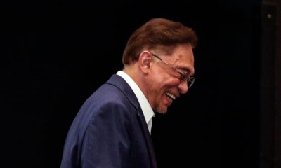 މެލޭޝިއާއިން ބްރިކްސްއާ ގުޅެނީ